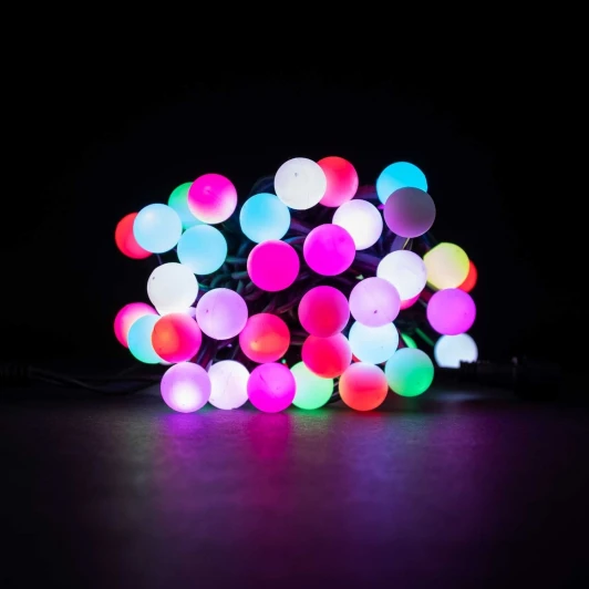 BB50-2-2RGB Гирлянда «Шарики» 7,5м Разноцветная с Мерцанием 6В, Диаметр Шарика 23мм, 50 LED, Провод Черный Каучук, IP65