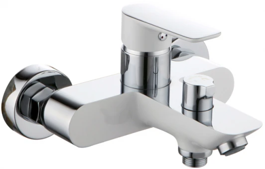 CLOSB02I02WA Смеситель Iddis Cloud CLOSB02I02WA для ванны с душем