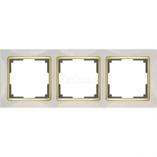 WL03-Frame-03-ivory-GD Рамка на 3 поста Werkel Snabb, слоновая кость с золотом