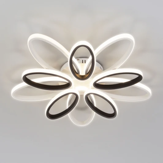 90137/10 белый / чёрный Потолочная люстра Eurosvet Blade 90137/10 белый/чёрный