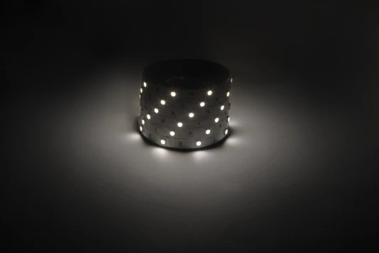 LS5050-7,2-30-12-4000K-IP20-1 year-5m Светодиодная лента 12V 5м белый дневной ЭРА LS5050-7,2-30-12-4000K-IP20-1 year-5m