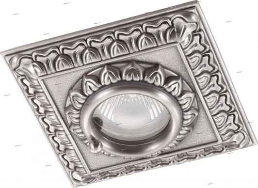 370048 Встраиваемый точечный светильник Novotech Daisy 370048