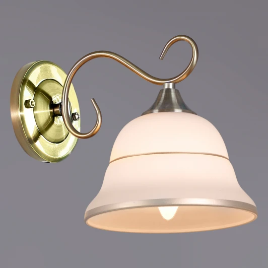 02263-0.2-01 Бра Reluce 02263-0.2-01 (220V, выключатель)