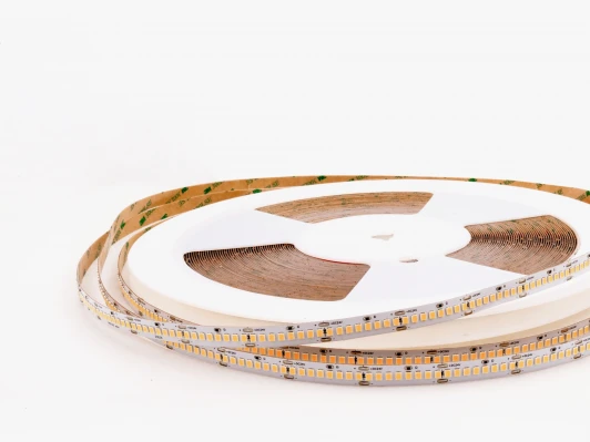 005928 Светодиодная лента 22Вт/м 24В 30м LEDS POWER ПРО140 005928