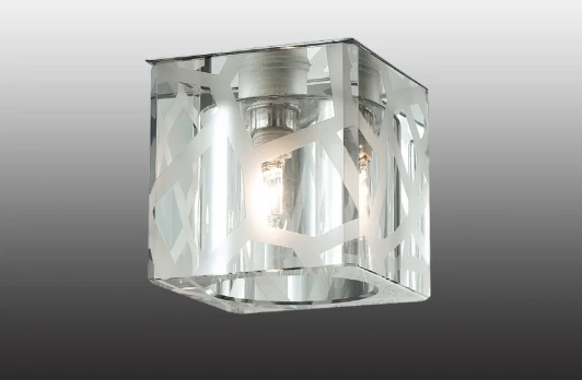 369536 Встраиваемый точечный светильник Novotech Cubic 369536