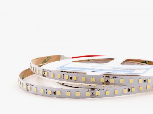 005195 Светодиодная лента 12Вт/м 24В 5м LEDS POWER ПРО140 005195