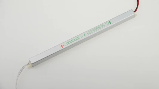 L-60-24 Блок питания сверхтонкий L-60-24 SWG