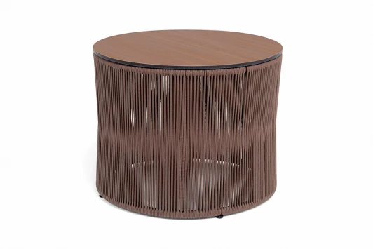 OAK-D70H55-AVI-Al-RAL8016Mua-brown-4sis "Авиньон" журнальный стол из HPL круглый Ø70 H55, каркас из алюминия коричневый (RAL8016) муар, цвет "дуб", роуп коричневый круглый 4SIS УТ-00013213