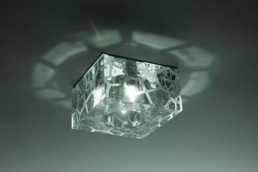 357015 Встраиваемый точечный светильник Novotech Cubic-Led 357015
