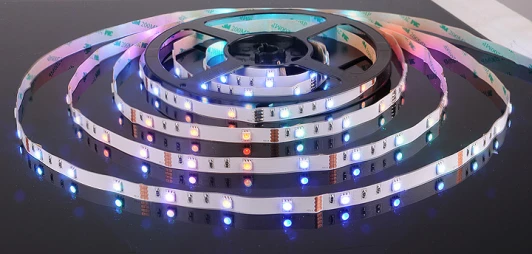 Лента светодиодная 12V 7,2W 30Led 5050 IP20 RGB, 5м Светодиодная лента Elektrostandard 12V 7,2W 30Led 5050 IP20 RGB, 5м