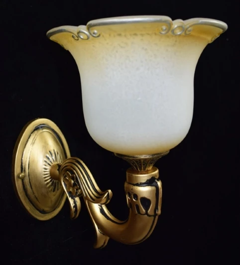 000035933 Бра Т91007/1W  Black gold Мелодия Света  000035933