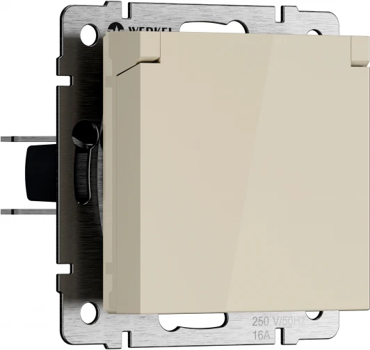 W1171203 Розетка с заземлением с защит. крышкой и шторками (слоновая кость) Werkel W1171203 (a069595)