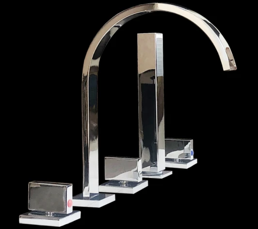 RB501 Смеситель Royal Bath Triumph RB501 на борт ванны