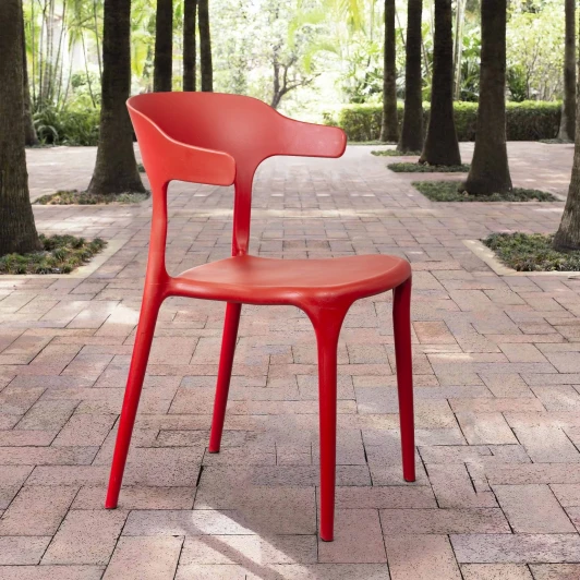 2001000000500 Стул Leo, первичный пластик красный Top Concept LEO 2001000000500