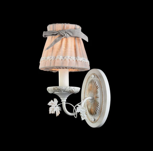 ARM393-01-W Бра Maytoni Putto ARM393-01-W