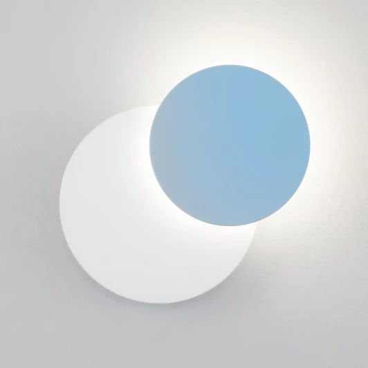 40135/1 белый/голубой Настенный светильник Eurosvet Figure 40135/1 белый/голубой