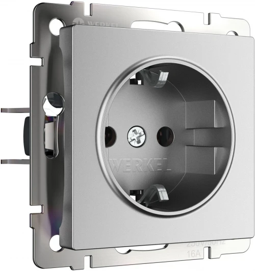 W1171165 Розетка с заземлением и шторками (серебряный матовый) Werkel W1171165 (a063613)