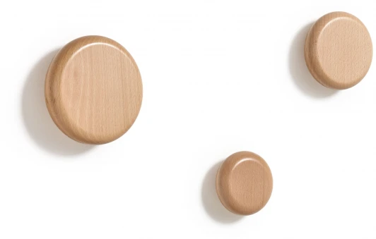 148229 Nadue Набор из 3 настенных крючков из массива бука с натуральной отделкой La Forma (ex Julia Grup) арт.148229