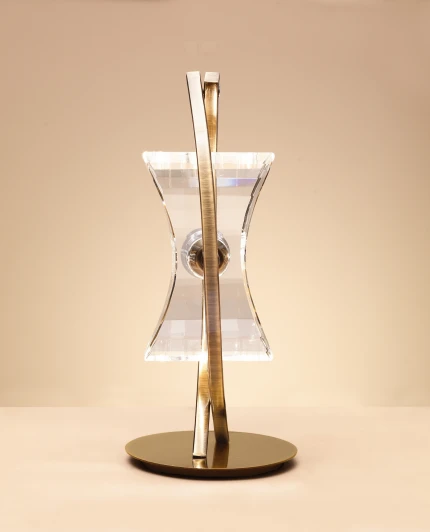 0875 Интерьерная настольная лампа Mantra Krom 0875