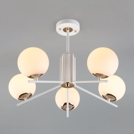 70092/5 белый Потолочная люстра Eurosvet Lucas 70092/5 белый