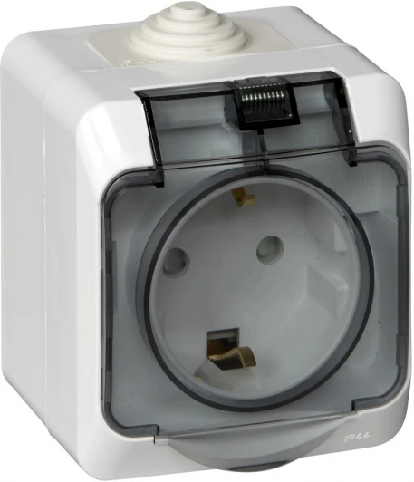 PA16-044B Розетка накладная с заземлением, шторками и крышкой (белый) IP44 Systeme Electric Этюд PA16-044B