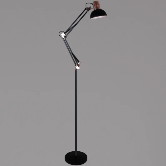 00880-0.6-01HV BK Торшер с выключателем Reluce 00880-0.6-01HV BK