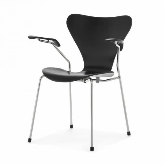  Стул S7 c подлокотниками