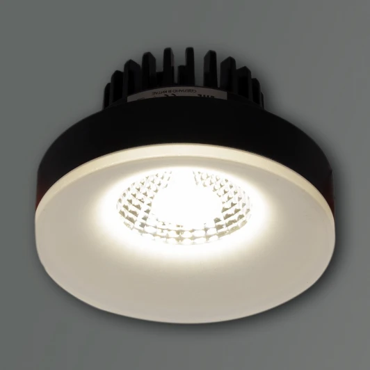 81073-9.5-001QR COB6W BK Точечный светильник светодиодный Reluce 81073-9.5-001QR COB6W BK