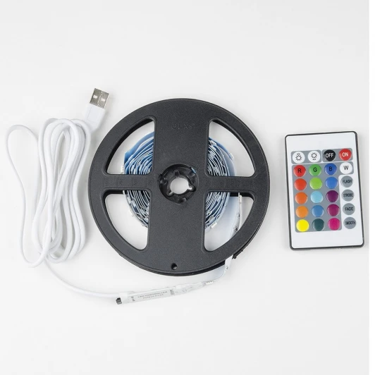 ULS-U12 3M/RGB/1.5M/USB/RC IP20 RUA02C24 блистер Светодиодная лента Uniel ULS-U12 3M/RGB/1.5M/USB/RC IP20 RUA02C24 блистер