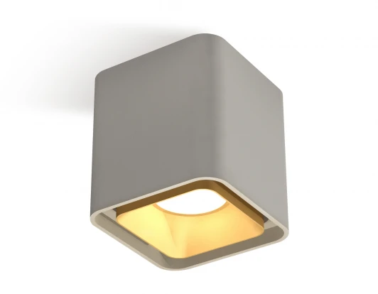XS7842004 Накладной точечный светильник Ambrella Techno XS7842004 (220V, куб)