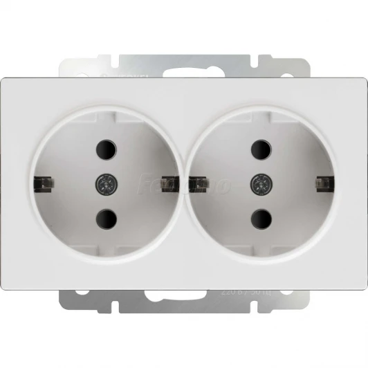 WL01-SKG-02-IP20 Розетка двойная встраиваемая с заземлением Werkel, белый