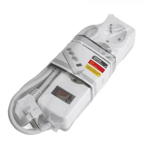 Сетевой фильтр 3-х местный с заземлением 3 метра (белый) Stekker Optima 50087