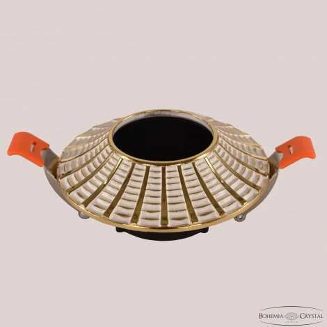 Точечный светильник Bohemia 1790 1790/10/IS PW