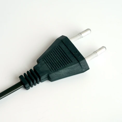 Светодиодная гирлянда Feron CL582 48633 линейная Нить 220V мультиколор c питанием от сети