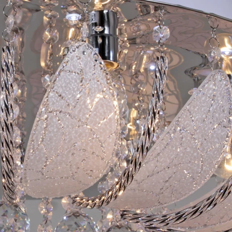 Потолочная люстра с пультом Reluce 55727-0.3-08