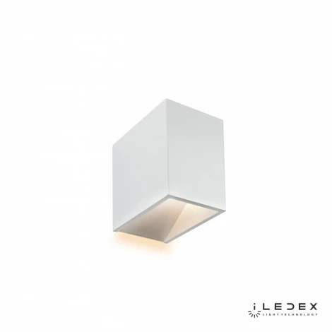 Настенный светильник iLedex Alkor ZD8084S-6W WH (220V, куб)