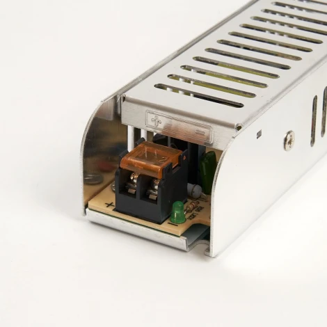 Трансформатор для светодиодной ленты 60W 12V (драйвер) Feron LB009 48008