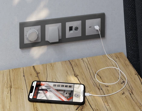 Лицевая панель для Ethernet RJ-45/телефонной RJ-11 и ТВ-розетки (серебро глянец) Ambrella Volt QUANT AP4125