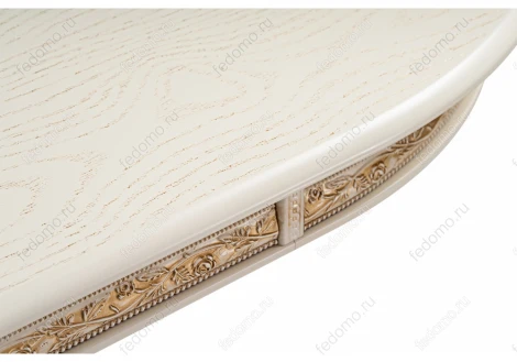 Деревянный стол Woodville Джил крем с золотой патиной 450820