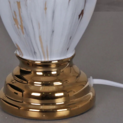 Интерьерная настольная лампа Reluce 30146-0.7-01 (220V)