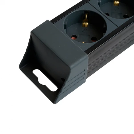 Сетевой фильтр 4-х местный с заземлением 1,8м. (черный) Stekker Techno 50156