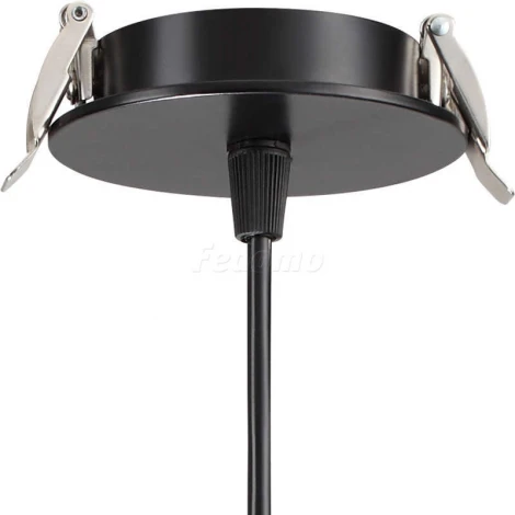 Встраиваемый точечный светильник Novotech Pipe 370403 (220V)