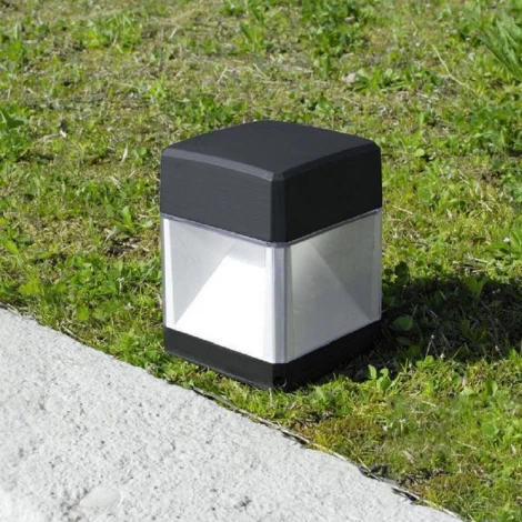 Настенный светильник уличный Fumagalli Elisa DS2.560.000.AXD1L (220V, куб, IP55)