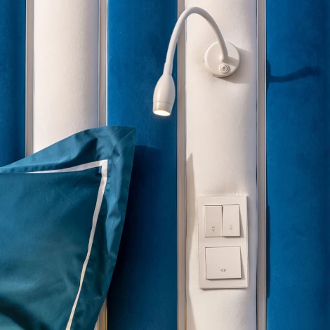 Спот на гибкой ножке с выключателем Elektrostandard Band LED белый MRL 1116 (220V)