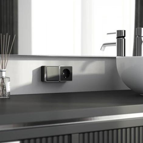 Выключатель одноклавишный влагозащищенный Gallant Werkel W5010234 (черный с серебром)