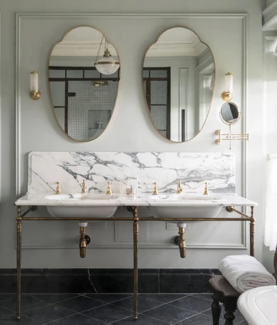 Milis Gold Зеркало в тонкой раме Smal Art-Zerkalo SM130GL 13749