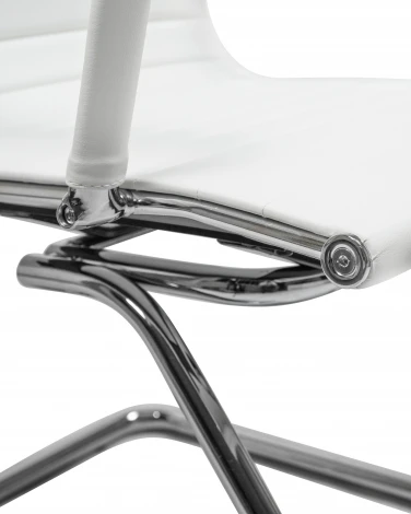 Набор 2 шт офисное кресло для посетителей DOBRIN CODY (белый)