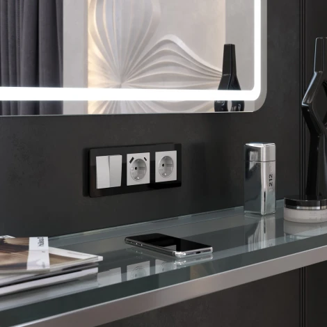 Рамка на 3 поста Acrylic (черный) Werkel W0032708 (a059318)