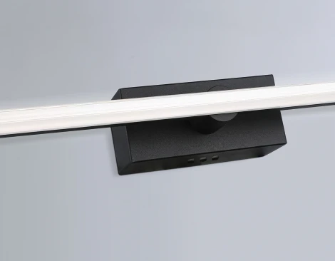 Настенный светодиодный светильник Ambrella Comfort FL6112