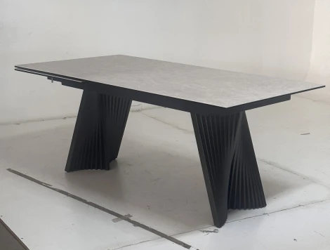 Стол M-City YOAKIM 180 TL-102 Бежевый мрамор, испанская керамика / Темно-серый каркас